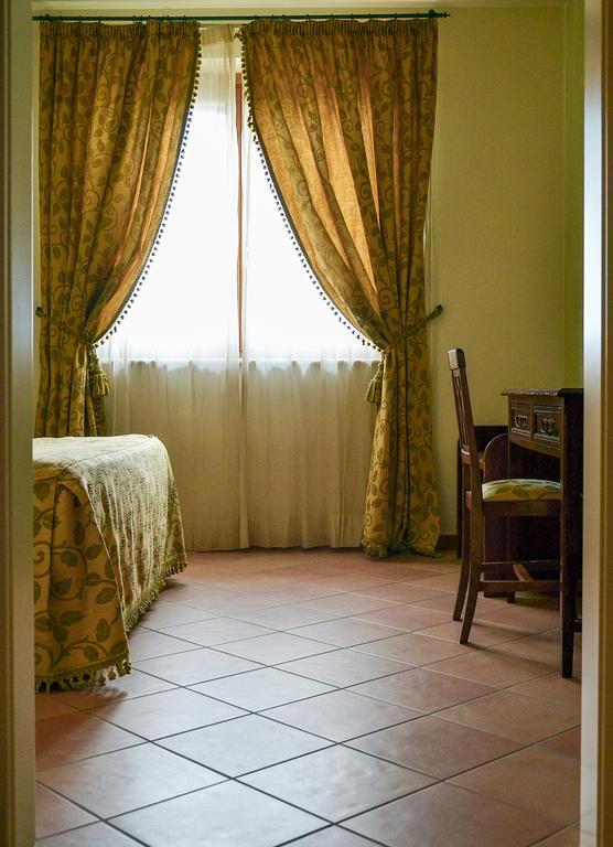 Villa Luigi Hotel & Restaurant Nuova Gestione Villa Rosa Di Martinsicuro Pokoj fotografie