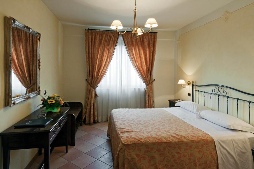 Villa Luigi Hotel & Restaurant Nuova Gestione Villa Rosa Di Martinsicuro Pokoj fotografie