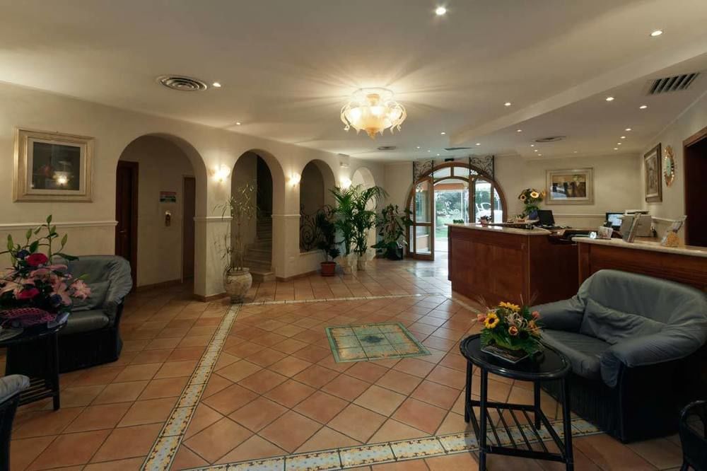 Villa Luigi Hotel & Restaurant Nuova Gestione Villa Rosa Di Martinsicuro Exteriér fotografie
