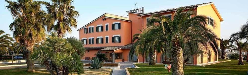 Villa Luigi Hotel & Restaurant Nuova Gestione Villa Rosa Di Martinsicuro Exteriér fotografie