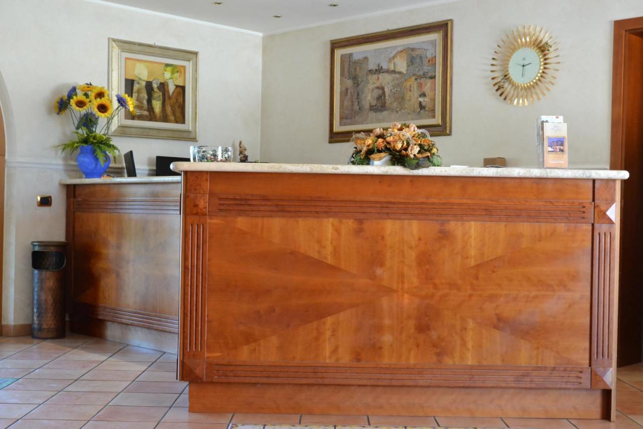 Villa Luigi Hotel & Restaurant Nuova Gestione Villa Rosa Di Martinsicuro Exteriér fotografie